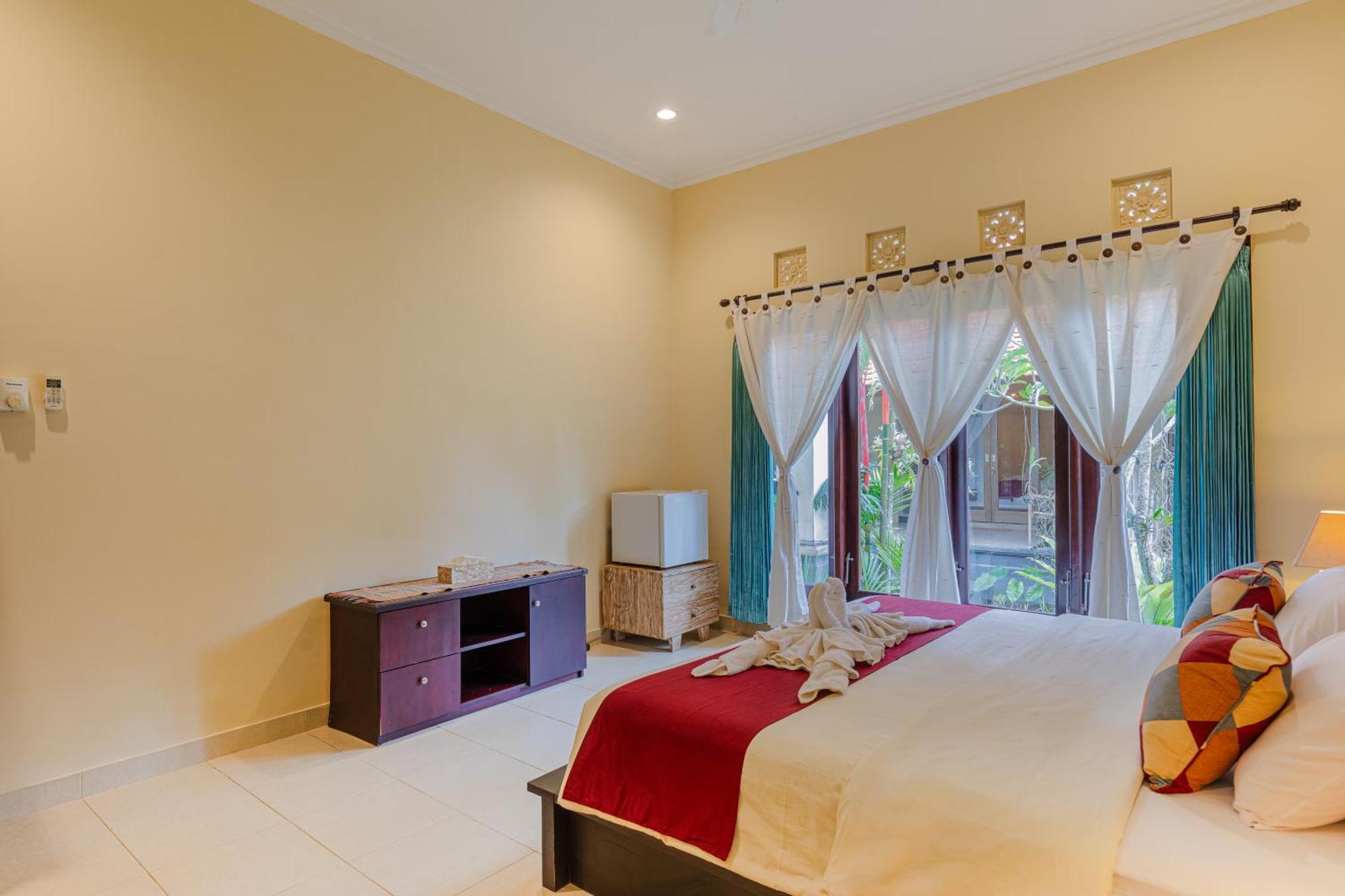 Campuhan Guesthouse Selemadeg エクステリア 写真