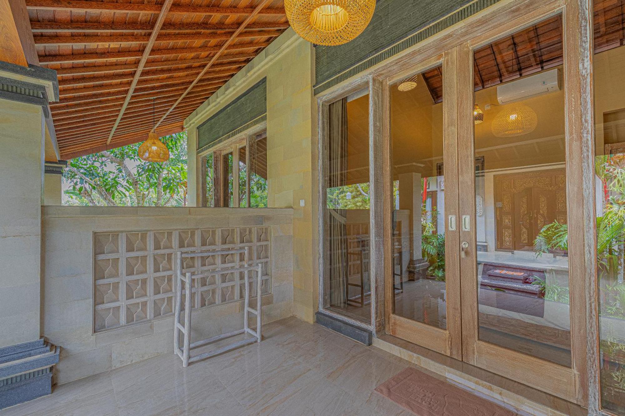 Campuhan Guesthouse Selemadeg エクステリア 写真