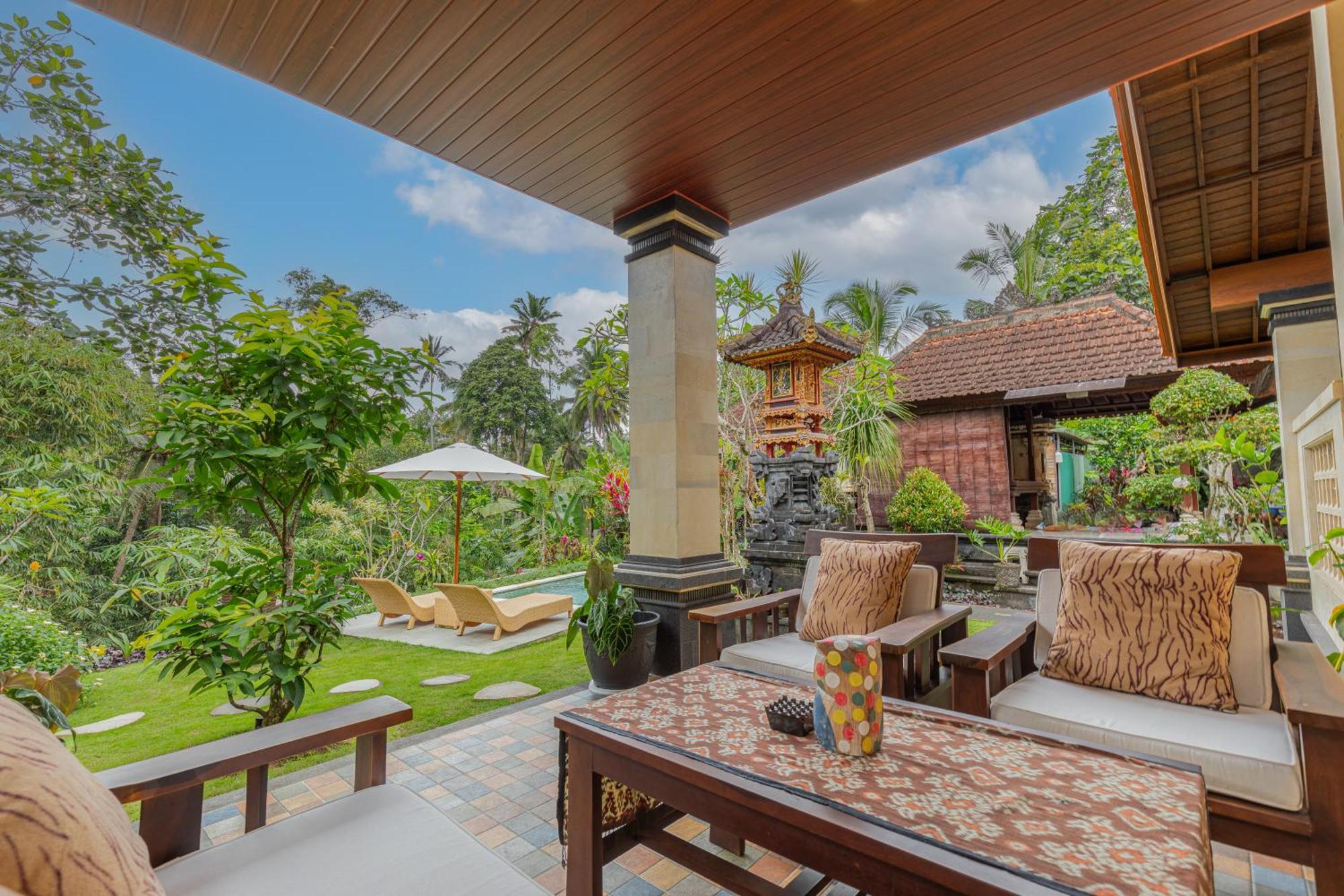 Campuhan Guesthouse Selemadeg エクステリア 写真